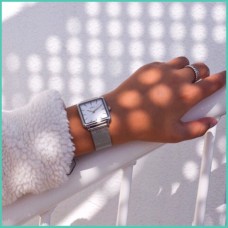 IKKI horloge zilver/parel wit